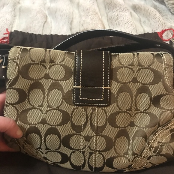 Coach purse - Picture 6 of 8